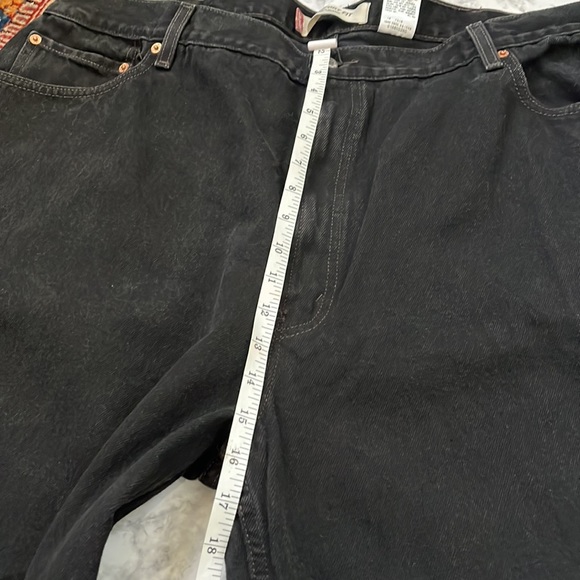 LEVI’S Men’s Comfort Fit Black Jeans W46 L30 - Picture 9 of 14